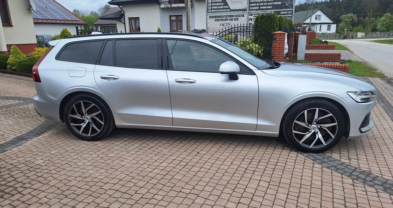 Volvo V60 cena 129900 przebieg: 80120, rok produkcji 2020 z Jędrzejów małe 301
